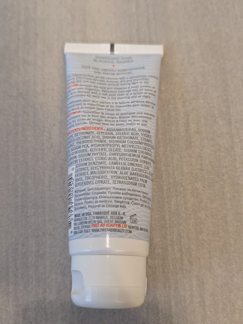 First Aid Beauty Pure Skin Face Cleanser - Brand New